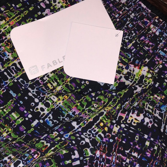 FABLETICS FALLON SHORT - Picture 2 of 4